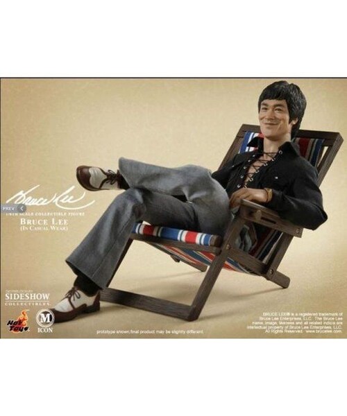 bruceHOTTOYS BRUCE LEE IN CASUAL WEAR 未使用美品 - その他