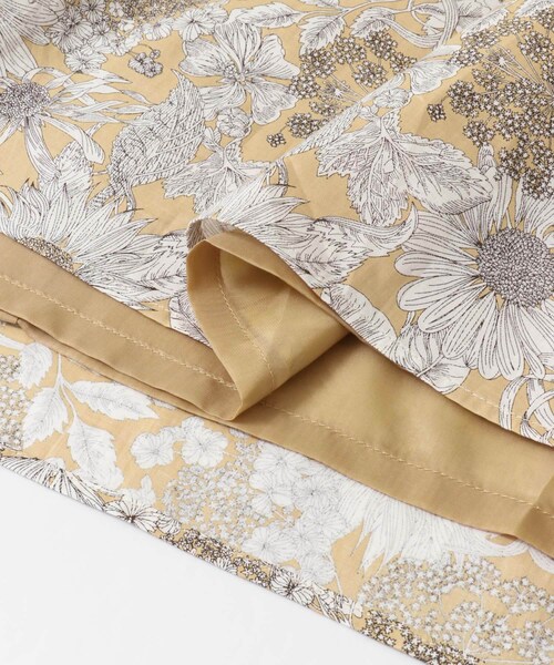 かぐれ（カグレ）の「リバティプリントギャザースカート（スカート・レディース・CAPEL/DUNCLARE/STRAWBERRY・FREE）」の18枚目の写真