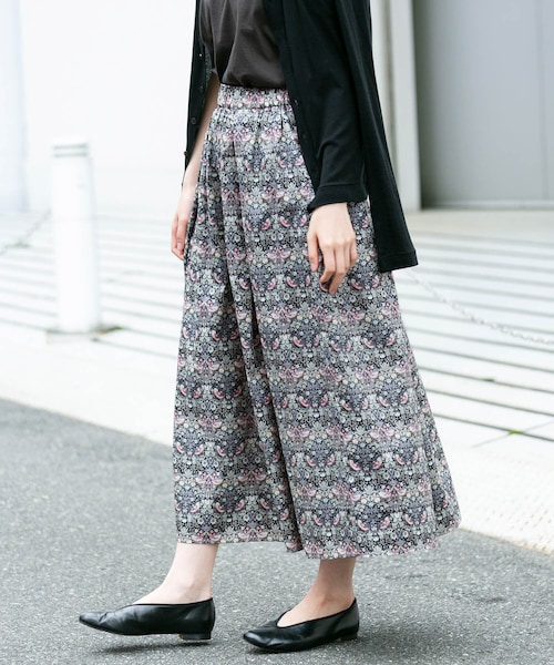 かぐれ（カグレ）の「リバティプリントギャザースカート（スカート・レディース・CAPEL/DUNCLARE/STRAWBERRY・FREE）」の10枚目の写真