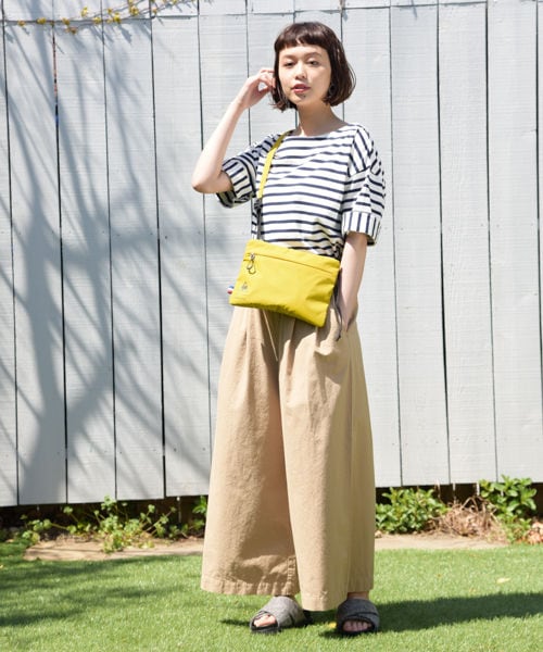 studio CLIP(スタディオクリップ)の「コットンクロスワイドストレートパンツ(パンツ・ブラック×ホワイト(チェック)/ホワイト×ブラック(ストライプ)/ベージュ/カーキ)」の5枚目の写真