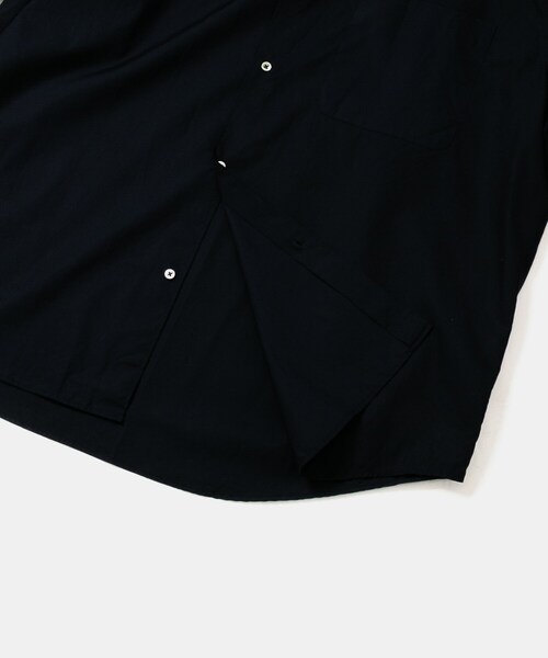 Graphpaper（グラフペーパー）の「Graphpaper BROAD OVERSIZED LONG-SLEEVE SHIRT（トップス・メンズ・BEIGE/WHITE/BLUE/NAVY・FREE）」の20枚目の写真