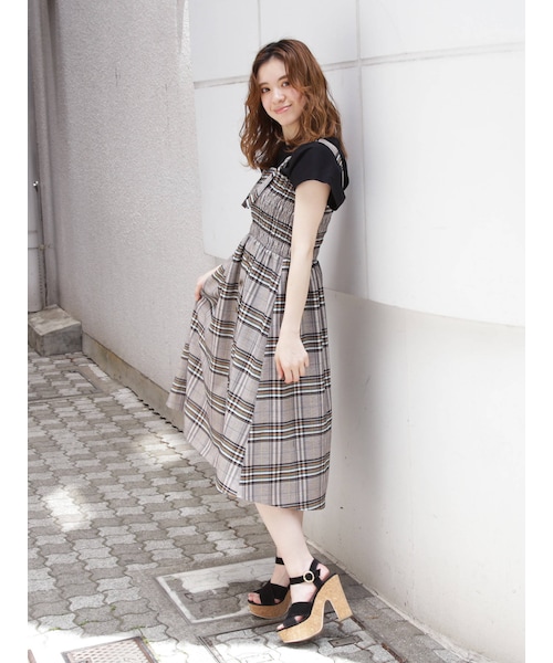 dazzlin（ダズリン）の「サス付ベアワンピース?（ワンピース・ミックス/ベージュ/ブラウン/ブルー/オフホワイト・F）」の20枚目の写真