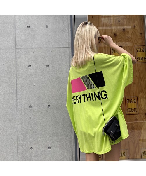 no brand(ノーブランド)の「BIGBIGTシャツ「Everything」 #590(Tシャツ/カットソー・レディース・その他)」の6枚目の写真