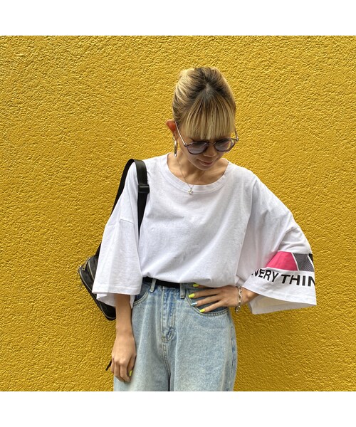 no brand(ノーブランド)の「BIGBIGTシャツ「Everything」 #590(Tシャツ/カットソー・レディース・その他)」の2枚目の写真