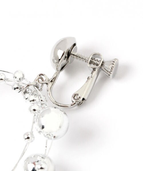 LOWRYS FARM（ローリーズファーム）の「コロコロワイヤーイヤリング（アクセサリー・オフ/シルバー）」の3枚目の写真