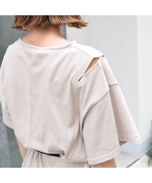 no brand（ノーブランド）の「ショルダースリットオーバーTEE（Tシャツ/カットソー・レディース・その他）」の8枚目の写真