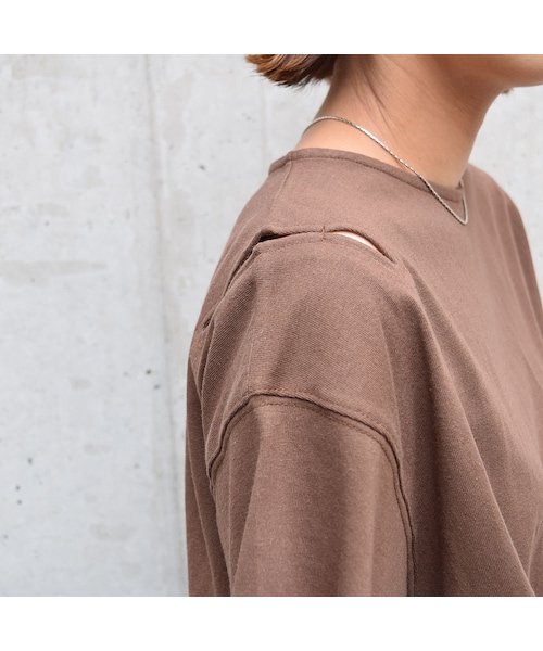 no brand（ノーブランド）の「ショルダースリットオーバーTEE（Tシャツ/カットソー・レディース・その他）」の4枚目の写真