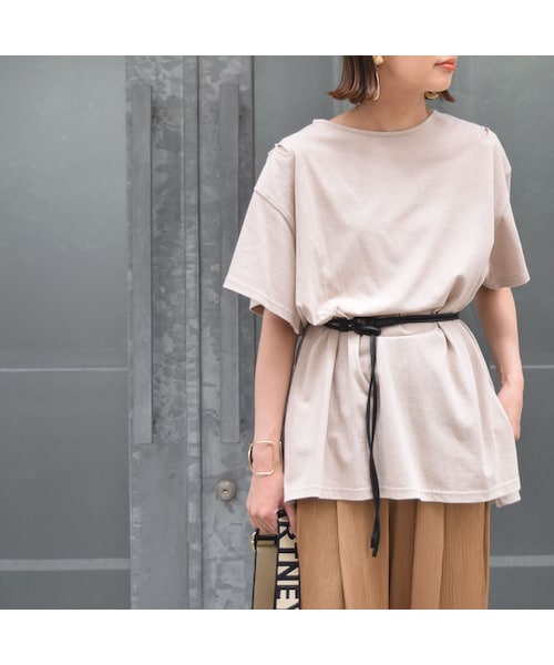 no brand（ノーブランド）の「ショルダースリットオーバーTEE（Tシャツ/カットソー・レディース・その他）」の6枚目の写真