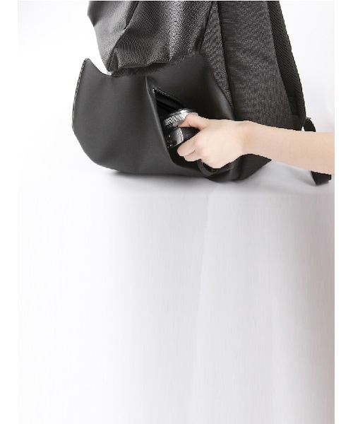 Oribagu（オリバグ）の「ORIBAGU折り紙バッグ＿バックパック＿ブラックライノ(S)（バックパック/リュック・レディース・ブラック・S）」の6枚目の写真