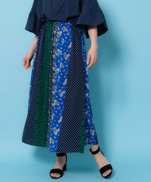 shop DADA(ショップダダ)の「★日本製★パッチワーク風ロングスカート(9S10-4276)(シャツ/ブラウス・レディース・ブルー/イエロー・FREE)」の1枚目の写真