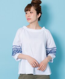 shop DADA | ★ｺｯﾄﾝ100％★袖ｴﾝﾌﾞﾛｲﾀﾞﾘｰﾌﾞﾗｳｽ（9S13-FL258）(シャツ/ブラウス)