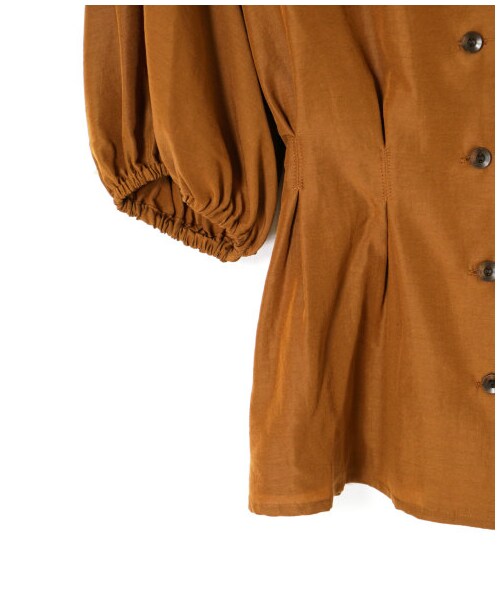 w closet(ダブルクローゼット)の「スカーフ付きウエストタック前開きブラウス(トップス・レディース・モカベージュ/レンガ/キャメル・FREE/M/L)」の10枚目の写真