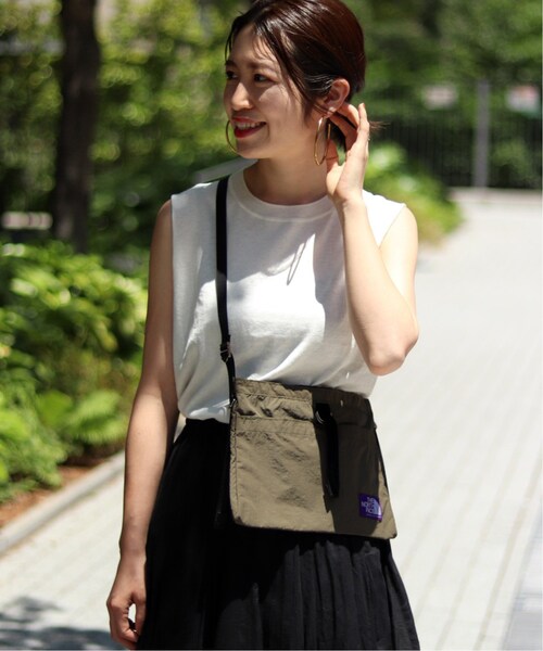 EDIFICE(エディフィス)の「《予約》THE NORTH FACE PURPLE LABEL×EDIFICE 別注 スモール サコッシュ(バッグ・ブラック/フリー)」の6枚目の写真