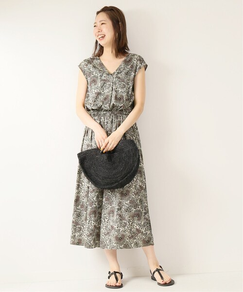 Spick & Span(スピックアンドスパン)の「≪予約≫ペイズリーバックカシュクールワンピース◆(ワンピース/ドレス・ベージュ/36/38)」の4枚目の写真