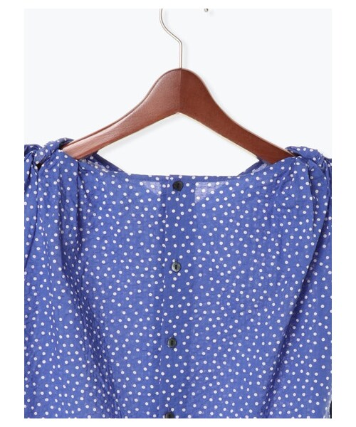 Te chichi（テチチ）の「サッカードットねじり袖ブラウス（トップス・ベージュ・F）」の6枚目の写真