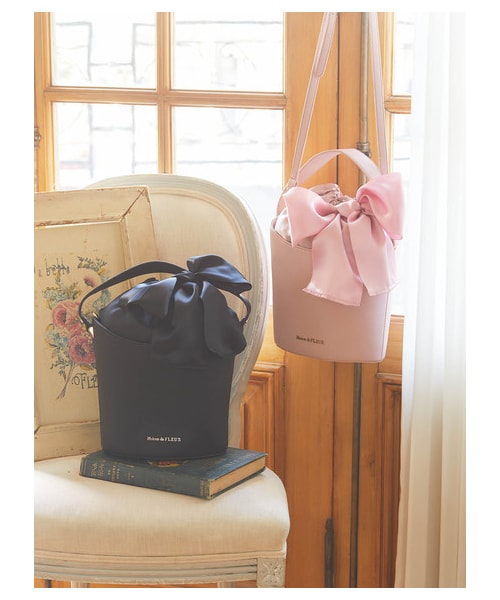 新品レア✨️リボンバケツバッグ☆ブラック☆メゾンドフルール ポケモン ダブルリボントート/Maison de FLEUR（メゾン ド フルール