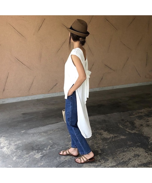 copine(コピン)の「再入荷!シンプルお洒落!バックテールデザインノースリーブ(3color)【クリックポスト対象商品】(Tシャツ/カットソー・レディース・その他)」の11枚目の写真