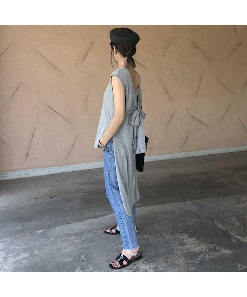 copine(コピン)の「再入荷!シンプルお洒落!バックテールデザインノースリーブ(3color)【クリックポスト対象商品】(Tシャツ/カットソー・レディース・その他)」の3枚目の写真