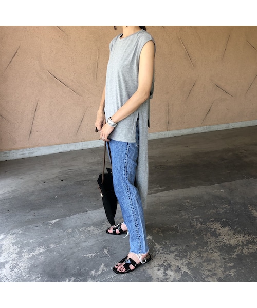 copine(コピン)の「再入荷!シンプルお洒落!バックテールデザインノースリーブ(3color)【クリックポスト対象商品】(Tシャツ/カットソー・レディース・その他)」の2枚目の写真