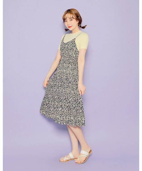 HOTPING（ホッピン）の「ウエストマークフラワーキャミワンピース（ドレス・レディース・Green/Black・フリーサイズ）」の2枚目の写真