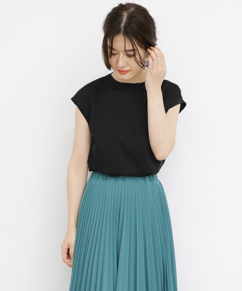 KBF（ケイビーエフ）の「BIGノースリーブTシャツ（トップス・レディース・WHITE/BROWN/BLACK/BLUE×OFF・one）」の4枚目の写真