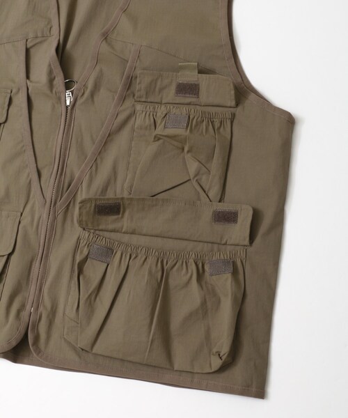 SENSE OF PLACE by URBAN RESEARCH（センスオブプレイスバイアーバンリサーチ）の「マルチポケットベスト（トップス・メンズ・BLACK/KHAKI・FREE）」の8枚目の写真