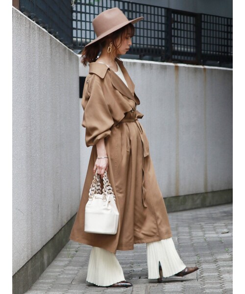 Ungrid（アングリッド）の「ルーズロングトレンチコート（その他アウター・ベージュ/キャメル・S/M）」の6枚目の写真