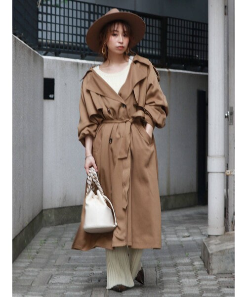 Ungrid（アングリッド）の「ルーズロングトレンチコート（その他アウター・ベージュ/キャメル・S/M）」の3枚目の写真