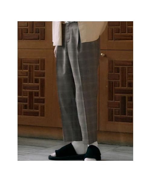 LIDNM（リドム）の「CHECK TAPERED SLACKS【BROWN】（スラックス・メンズ・ブラウン系・S/M/L）」の2枚目の写真