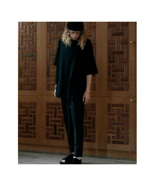 LIDNM(リドム)の「TAPERED ANKLE SLACKS【BLACK】 (スラックス・メンズ・ブラック・S/M/L)」の6枚目の写真