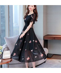 no brand（ノーブランド）の「花柄刺繍シフォンワンピース 半袖