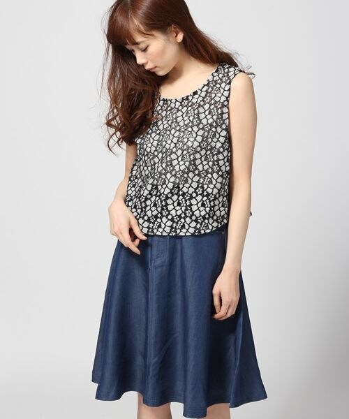 JEANASIS（ジーナシス）の「ソウレースノースリーブ（トップス・レディース・アイボリー/ブラック・FREE）」の2枚目の写真