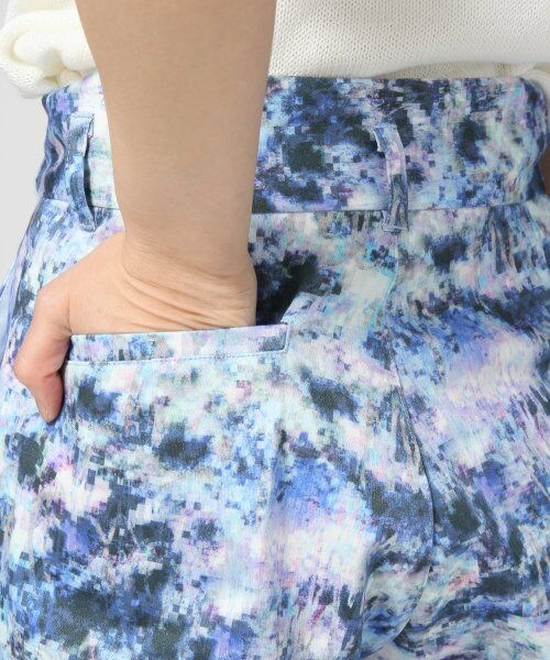 JEANASIS（ジーナシス）の「14SSムジ＊ガラトラウザー（パンツ・レディース・ホワイト/ホワイト系/ブラック/イエロー系/グリーン系/ブルー系・S/M）」の12枚目の写真