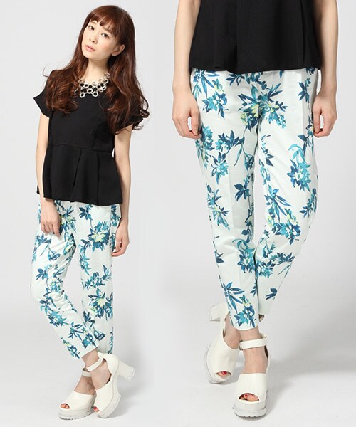 JEANASIS（ジーナシス）の「14SSムジ＊ガラトラウザー（パンツ・レディース・ホワイト/ホワイト系/ブラック/イエロー系/グリーン系/ブルー系・S/M）」の2枚目の写真