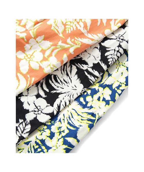 KBF（ケイビーエフ）の「ハワイアン柄フレアスカート（スカート・レディース・ブルー/ブラック/オレンジ・one）」の14枚目の写真