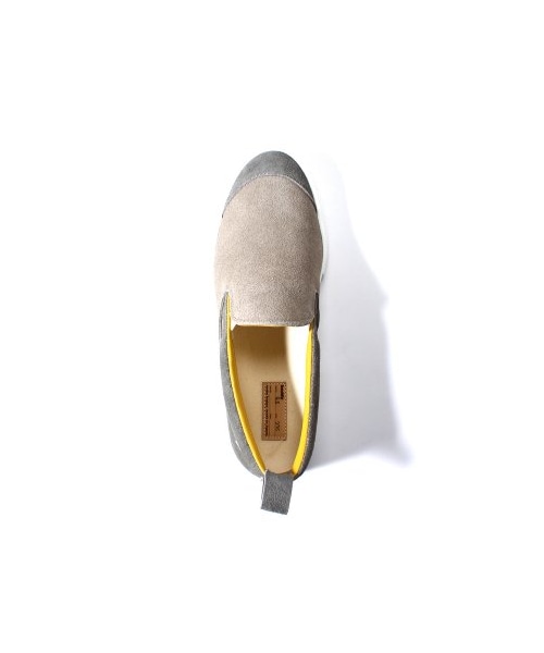 EDIFICE（エディフィス）の「A.FOUR for ED*BUDDYスウェードスリッポ（スニーカー・メンズ・グレー/ネイビー・25.5/26.5/27.5/28.5）」の7枚目の写真