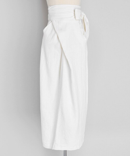 DHOLIC(ディーホリック)の「リネン混ハイウエストラップスカート(スカート・レディース・ホワイト/ベージュ・FREE)」の1枚目の写真