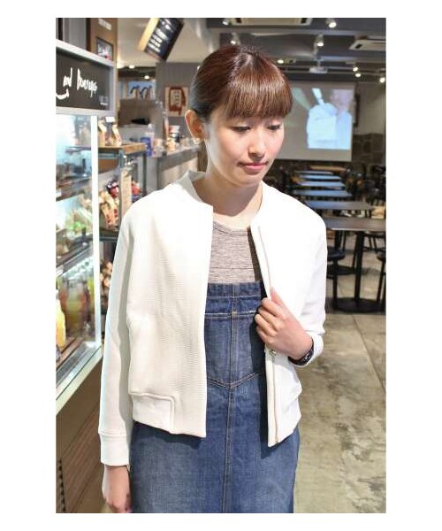 Spick & Span（スピックアンドスパン）の「アイリーンドビー BZ（その他ブルゾン・レディース・ブラック/ホワイト・フリー）」の2枚目の写真