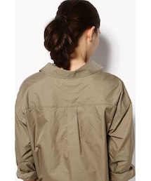 Deuxieme Classe（ドゥーズィエムクラス）の「カシュクールシャツ