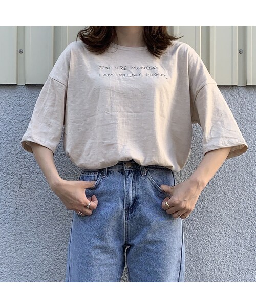 no brand（ノーブランド）の「lettering tee【beige】（Tシャツ/カットソー・レディース・その他）」の3枚目の写真
