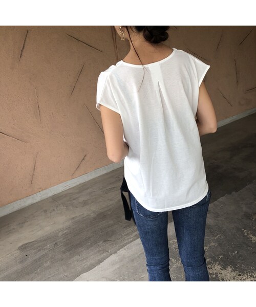 copine（コピン）の「着回し力抜群！シンプルタック入りフレンチスリーブトップス(5color)【クリックポスト対象商品】（Tシャツ/カットソー・レディース・その他）」の4枚目の写真
