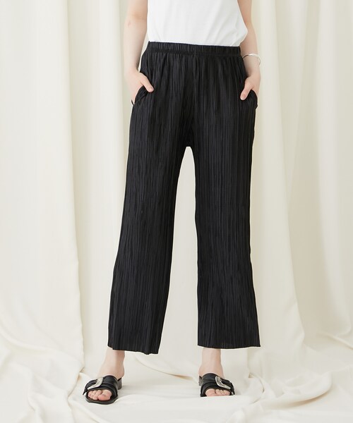 AKTE(アクテ)の「別注マイクロプリーツパンツ(パンツ・レディース・BLACK/BEIGE・FREE/MODEL:174cm SIZE:FREE)」の11枚目の写真