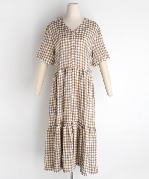 DHOLIC（ディーホリック）の「Vネックギンガムチェックワンピース（ワンピース・レディース・ブラック/ベージュ・FREE）」の2枚目の写真