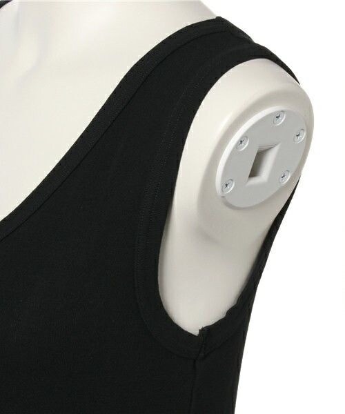 HELIOPOLE(エリオポール)の「delave 製品染めベアタンク(タンクトップ・レディース・ホワイト/ブラック/グレイッシュベージュ・36)」の5枚目の写真