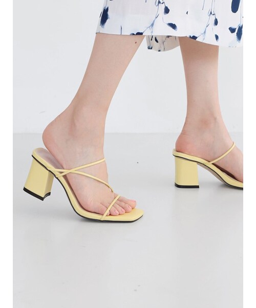 SAPPUN（サプン）の「Tarnie（サンダル・レディース・Black/Yellow/White・22.5-25.0cm）」の3枚目の写真