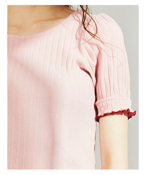 TITTY&CO.(ティティーアンドコー)の「リブフリルカットトップス(トップス・レディース・オフホワイト/ライトブルー/ピンク・F)」の4枚目の写真