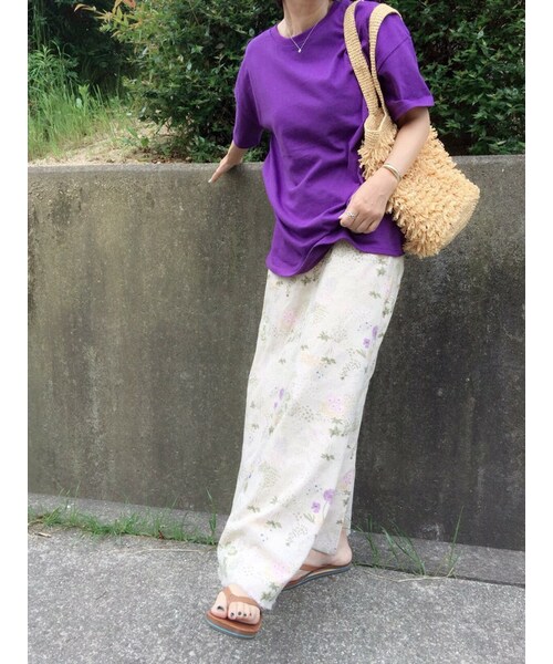 SaaCha(サーチャ)の「ドロップショルダーTシャツ(Tシャツ/カットソー・レディース・パープル/ベージュ/ブルー・FREE)」の1枚目の写真