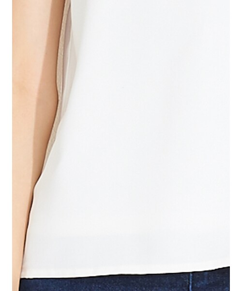 TITTY&CO.(ティティーアンドコー)の「デコルテレースリボンブラウス(トップス・レディース・オフホワイト/ブルー/ピンク・F)」の9枚目の写真