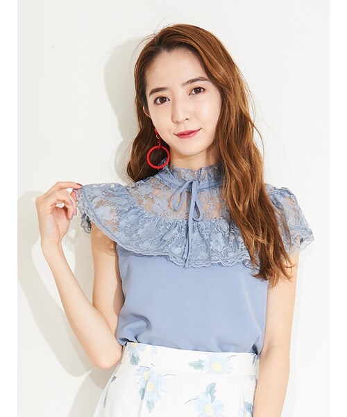 TITTY&CO.(ティティーアンドコー)の「デコルテレースリボンブラウス(トップス・レディース・オフホワイト/ブルー/ピンク・F)」の15枚目の写真