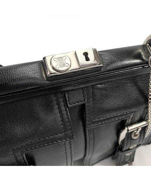 celine オールドセリーヌ　ショルダーバッグ　チャーム付　ブラック CELINE セリーヌ ショルダーバッグ ブラック ロゴチャーム フロント